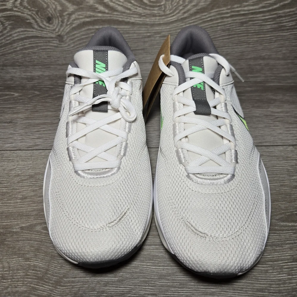 Nike Legend Essential 3 NN Phantom Green Strike Sneakers DM1120-006 Men's 10